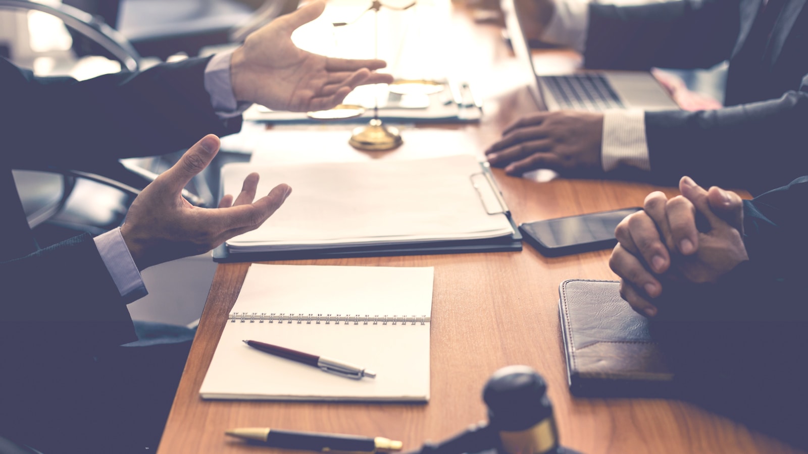Arbitragem internacional: estudo sobre danos